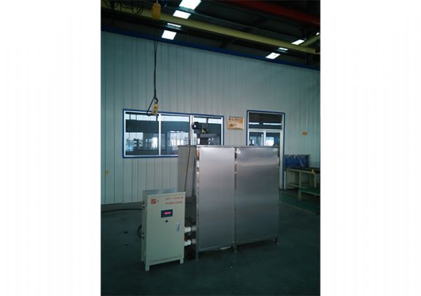 汽车零部件生产用超声波清洗机